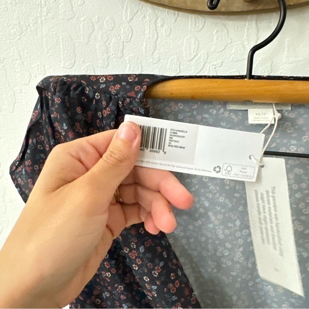 Outerknown Juniper Dainty Floral Short Sleeve Mini Dress XS - Picture 5 of 9